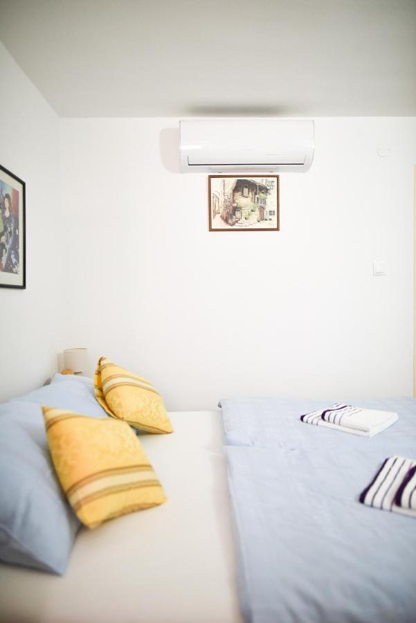 Luka'S Amber Rooms In The Center Of Trogir Ngoại thất bức ảnh