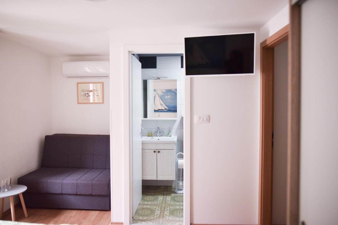 Luka'S Amber Rooms In The Center Of Trogir Ngoại thất bức ảnh